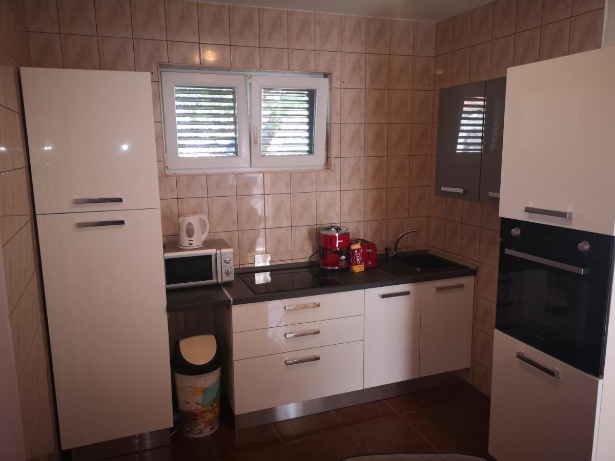 Apartment Ivana Biograd Na Moru Buitenkant foto